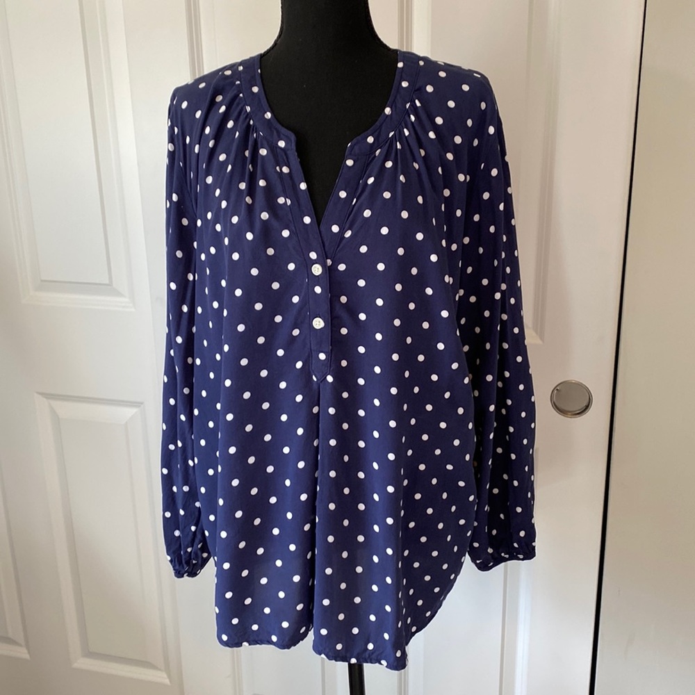 Old Navy polka dot blouse. Size XL